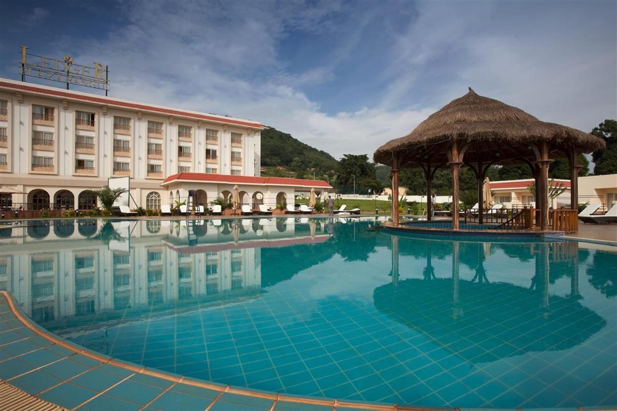 Hotel Ledger Plaza Банги Экстерьер фото