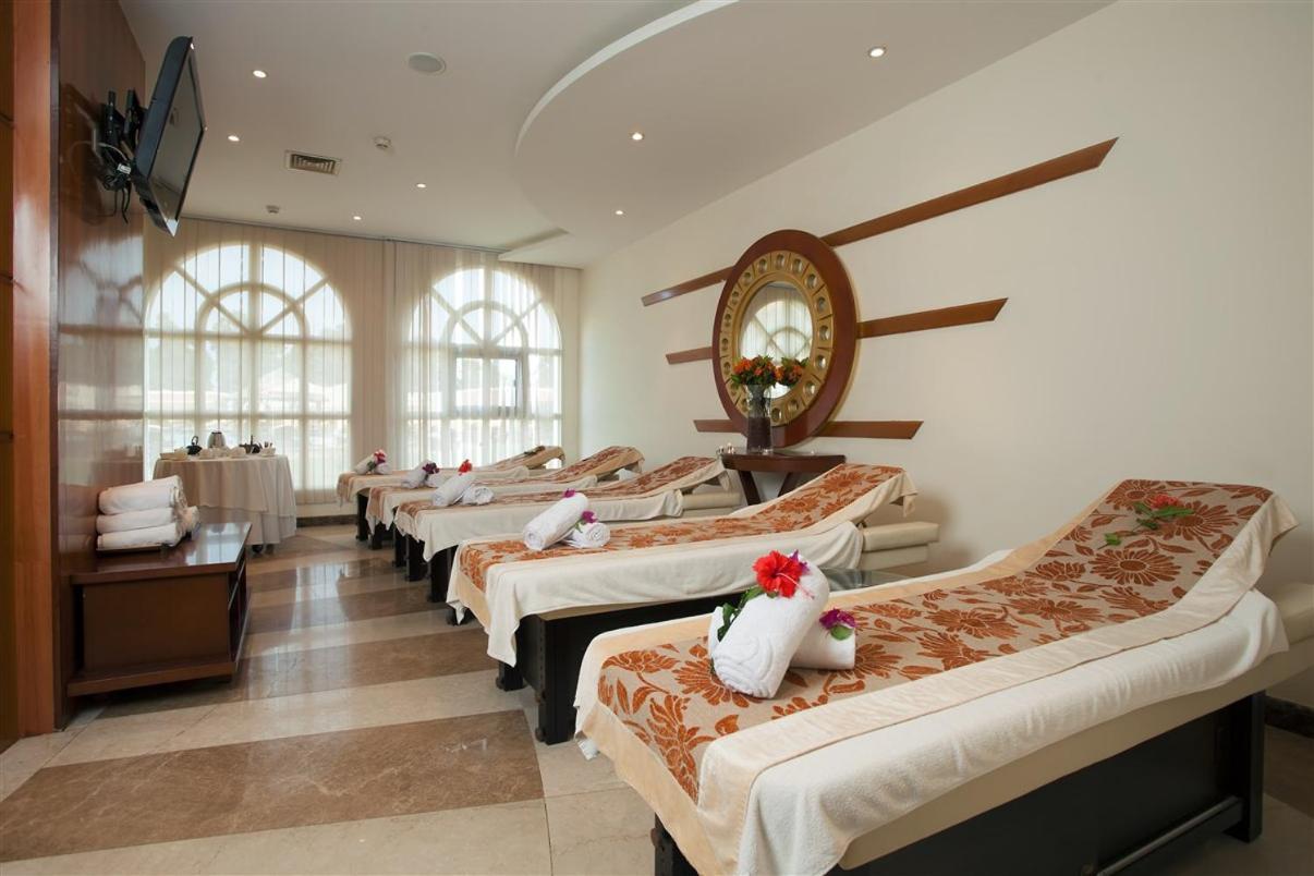 Hotel Ledger Plaza Банги Экстерьер фото